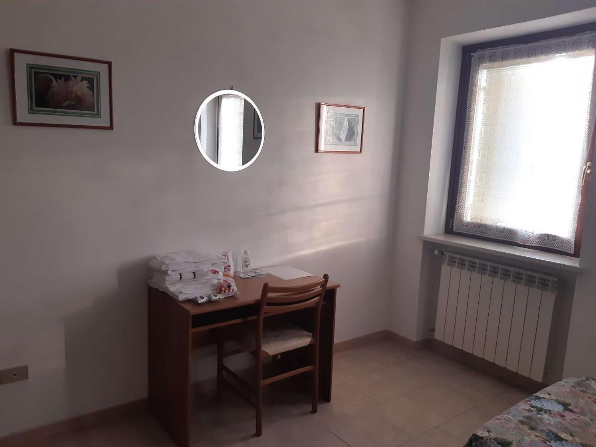 Agriturismo Andreis Alloggi 일라시 외부 사진
